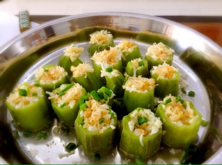 瑶柱蒜蓉蒸丝瓜