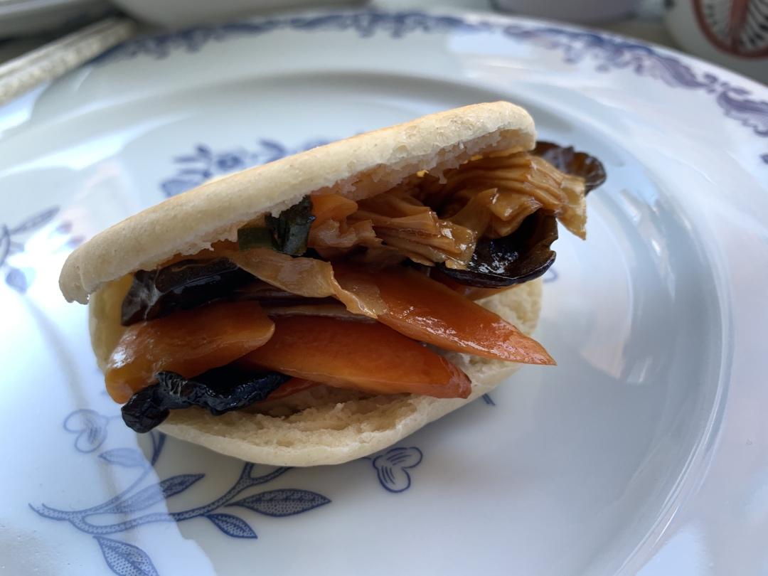 肉夹馍饼(不用泡打粉也外酥里嫩的肉夹馍饼)