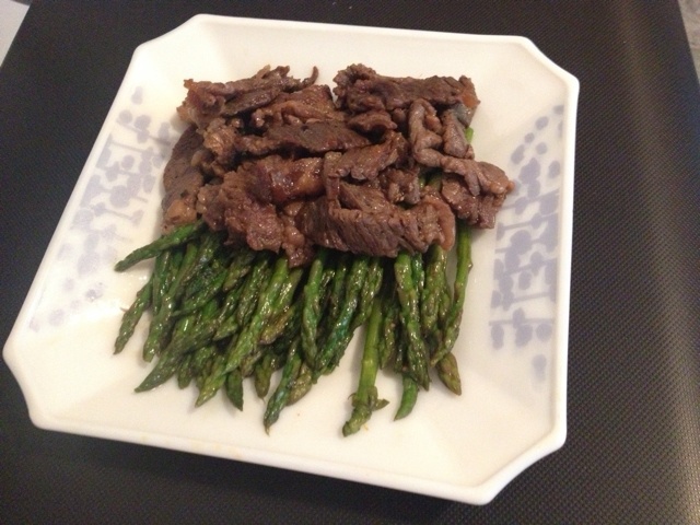 【曼食慢语】蚝油芦笋牛肉粒