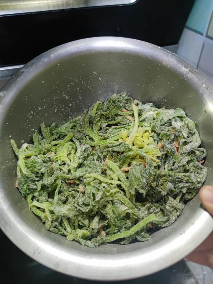 蒸芹菜叶（蒸野菜）