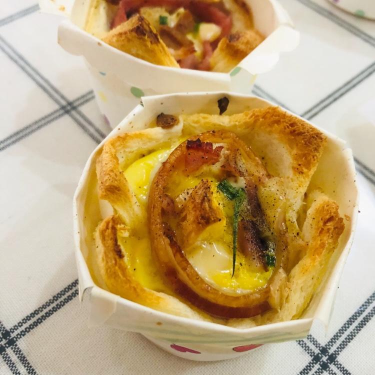 培根鸡蛋吐司杯