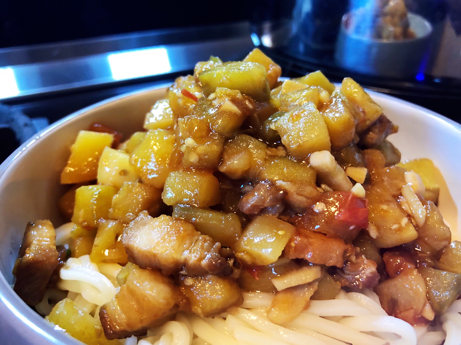 茄子土豆打卤面的做法