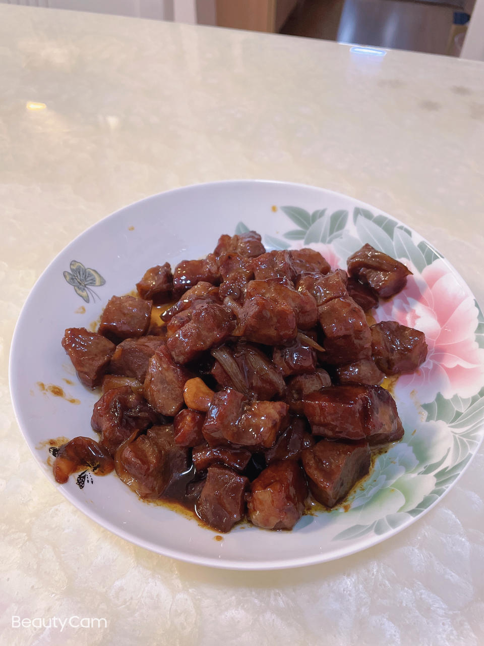 黑椒蒜香牛肉粒