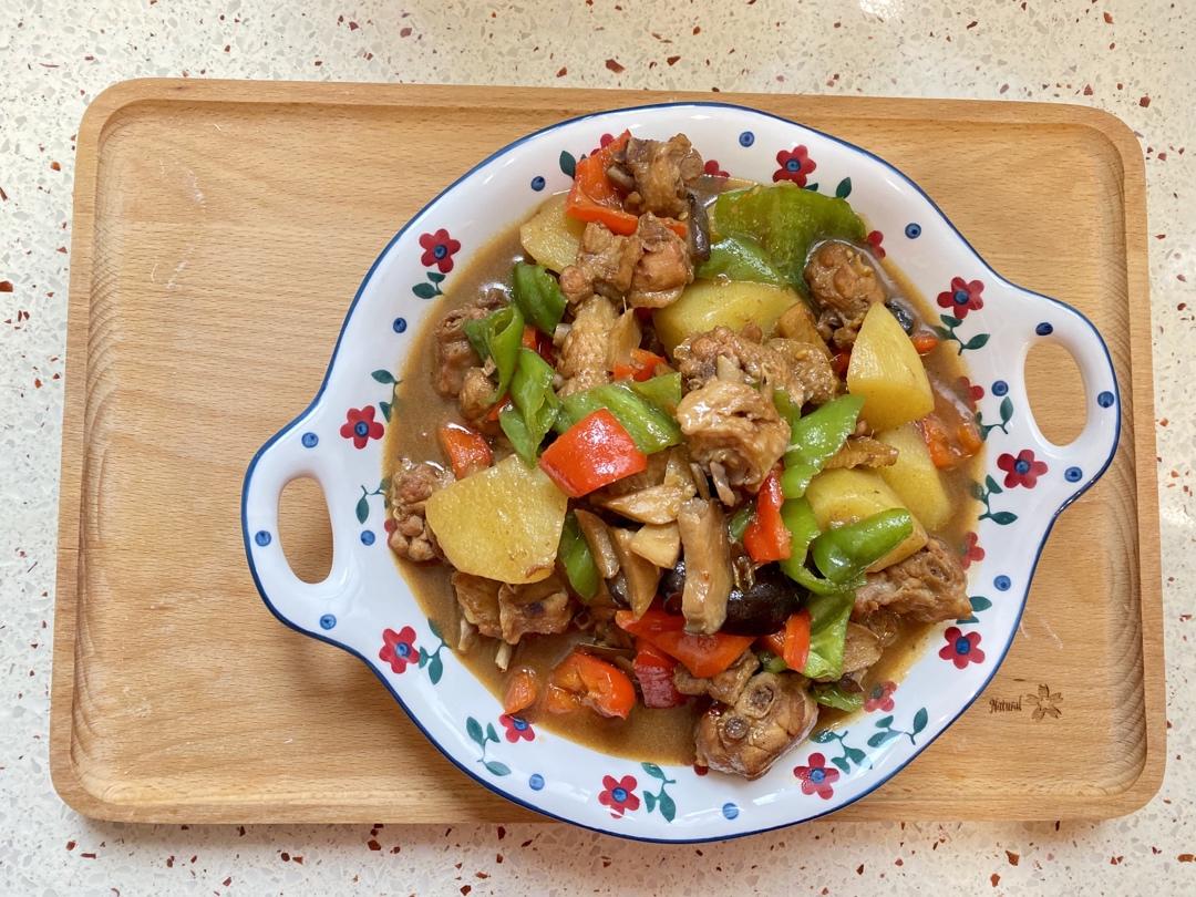 家常黄焖鸡米饭