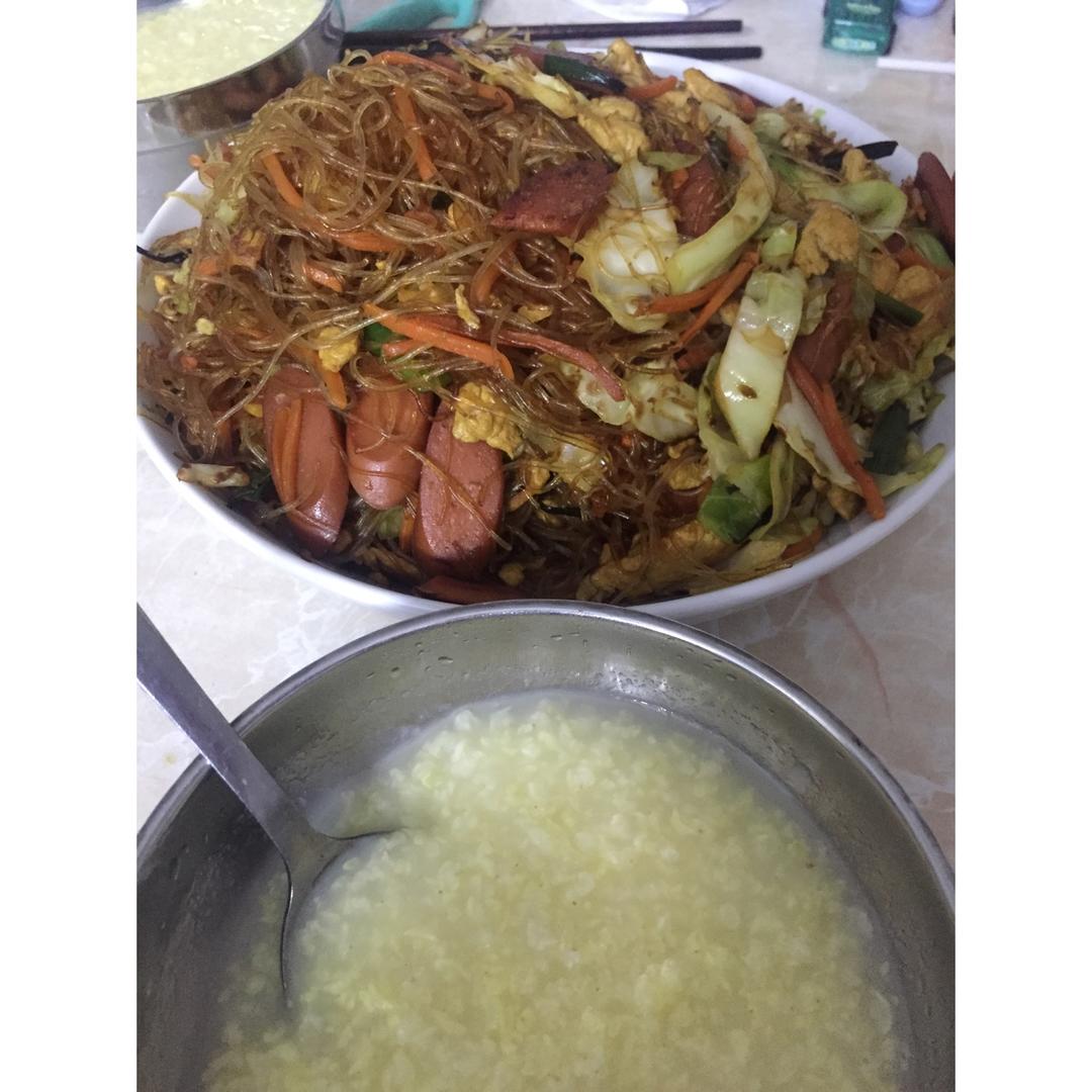卷心菜炒粉丝 Glass noodles with Cabbage