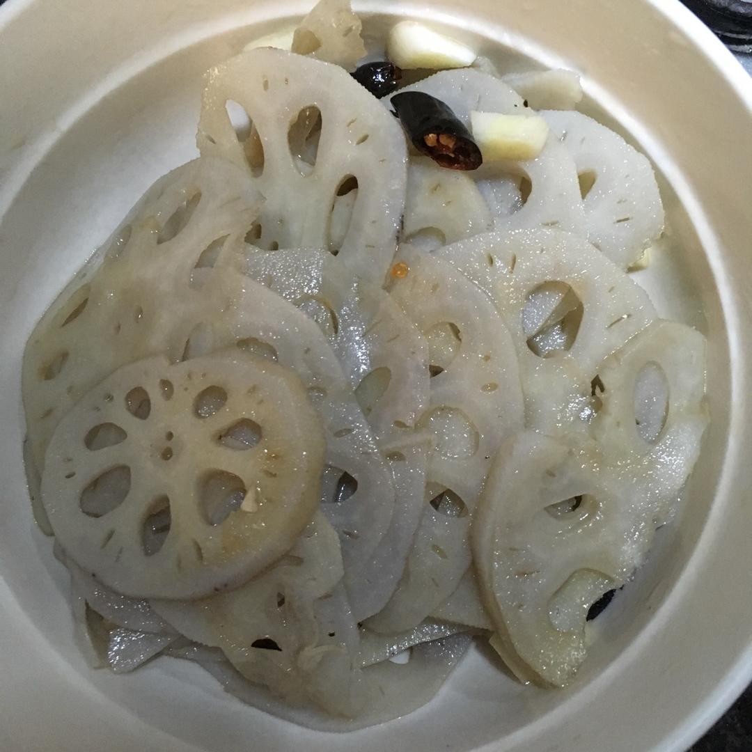 凉拌藕片
