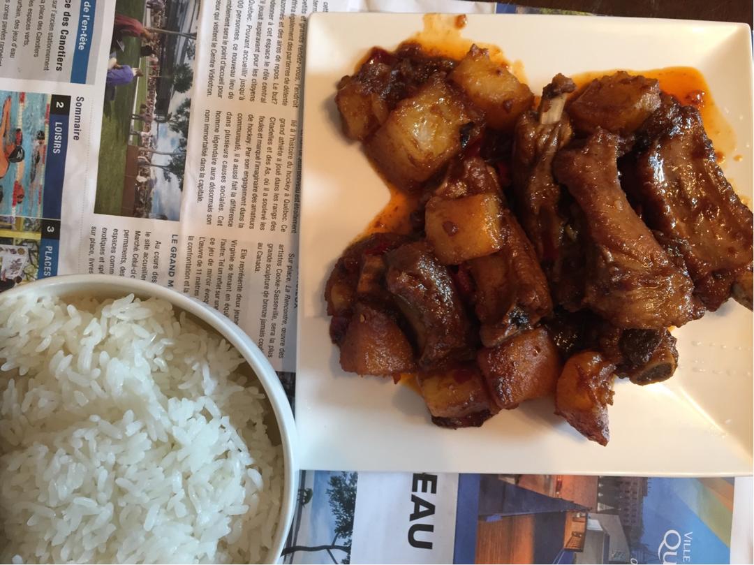 川味土豆烧排骨