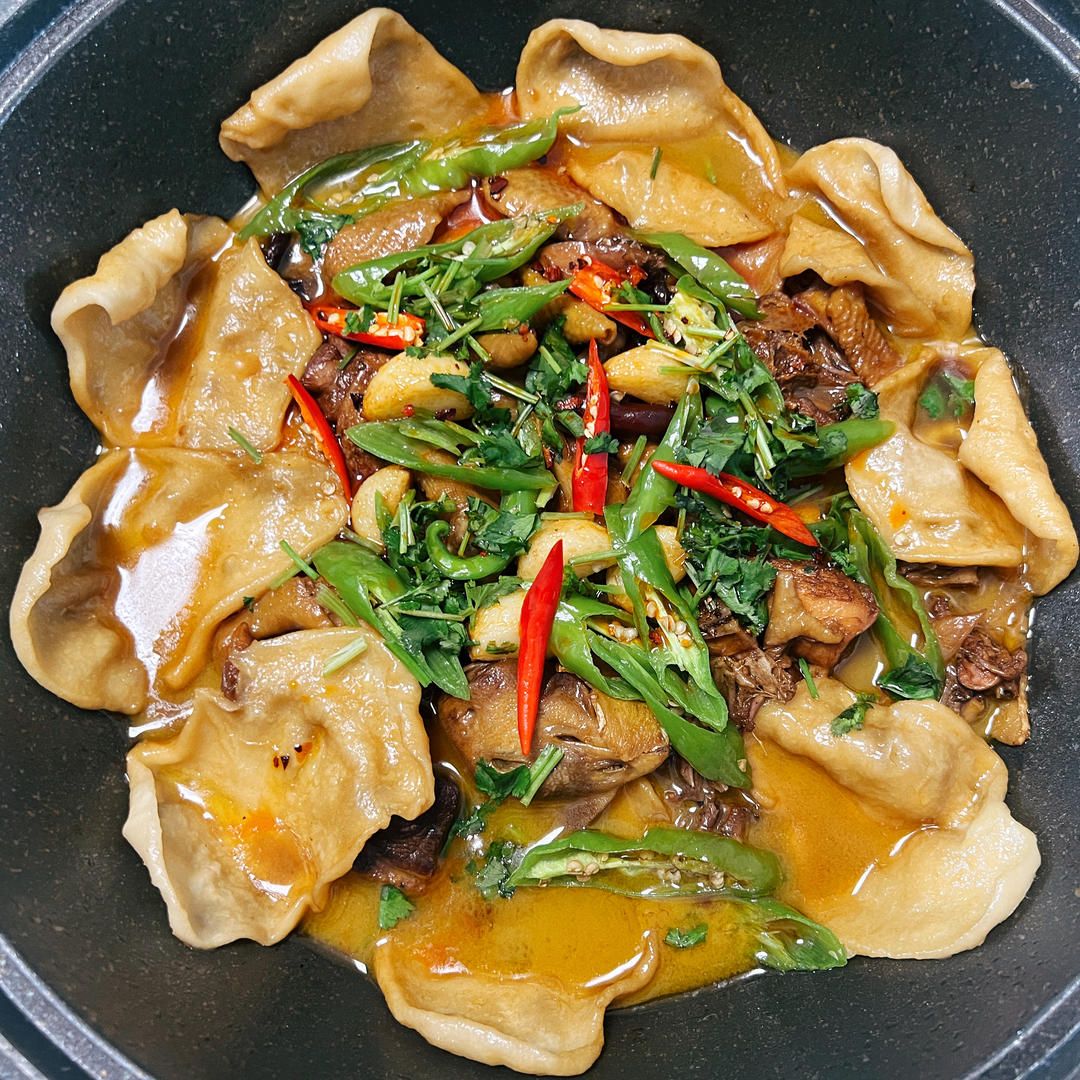 地锅鸡+自制红油【曼食慢语】