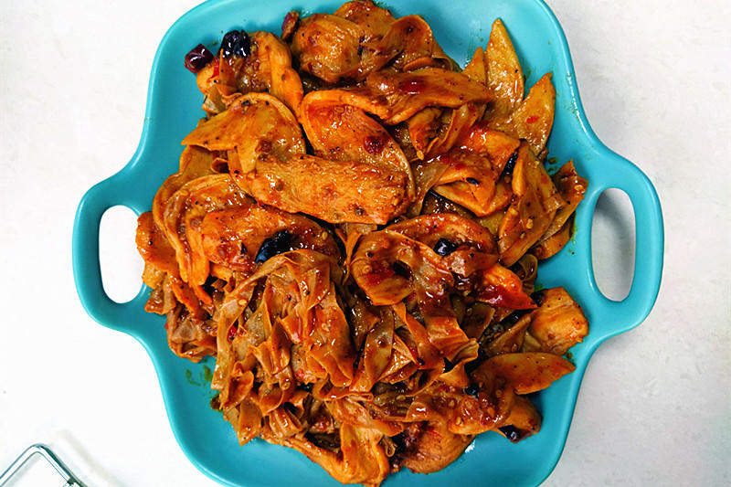 自制辣条-最接近原味的家庭版做法，超简单，不油炸