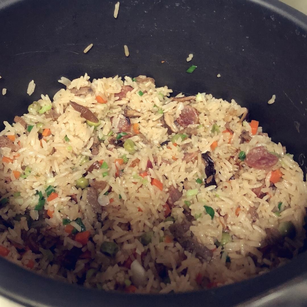 香菇腊肉饭
