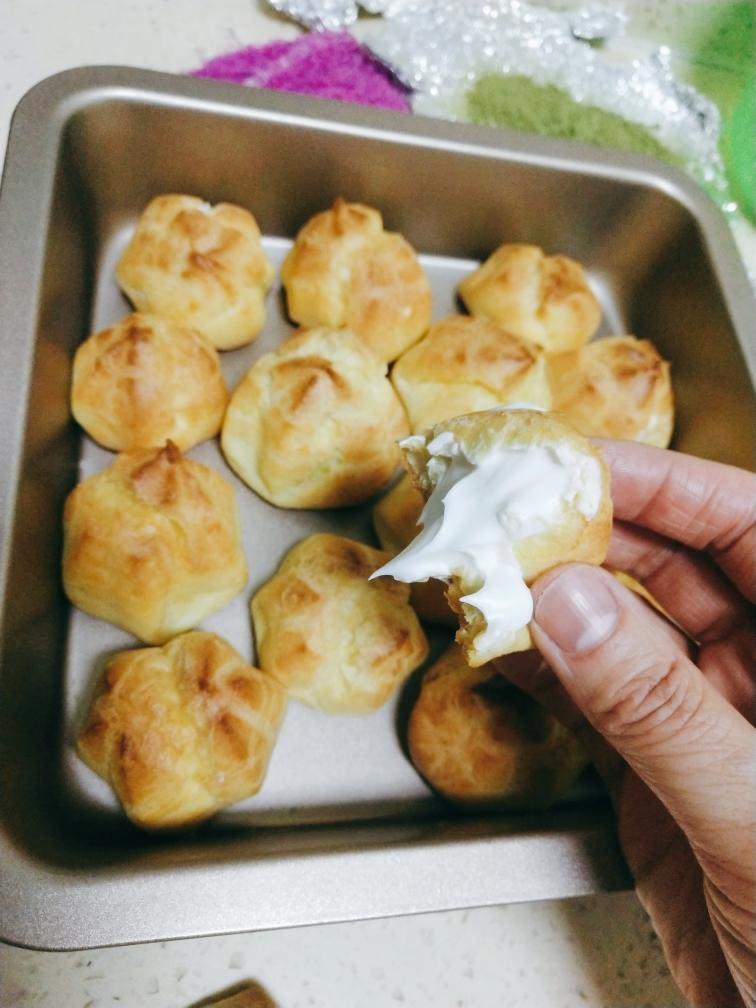 奶油泡芙～一口一个满足的做法