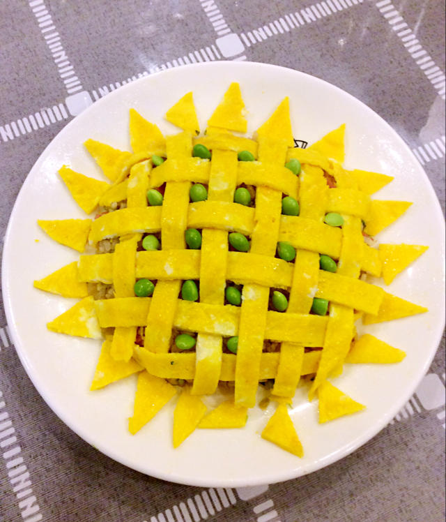 向日葵肉丁炒饭