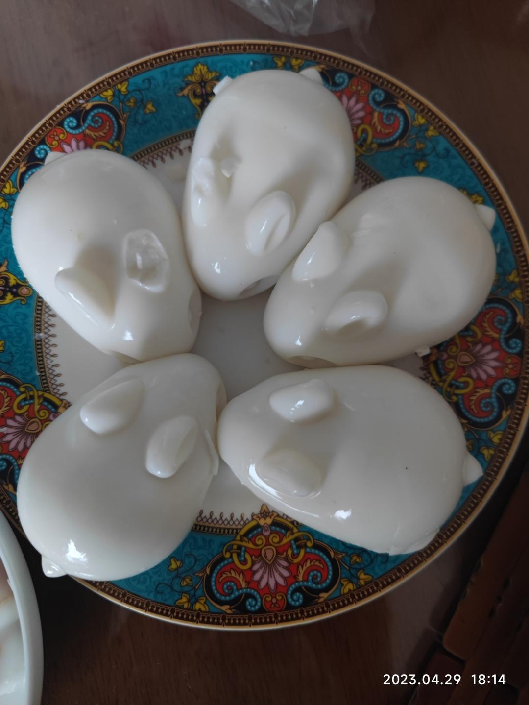 首试:简单省事的椰子牛奶芒果冻