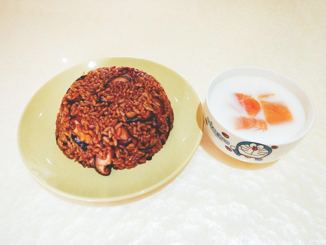 【香菇油饭】