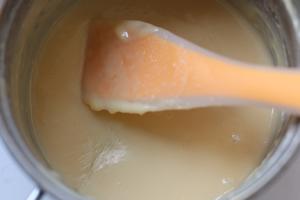 超简单的自制香甜炼乳消耗纯牛奶的做法 步骤5