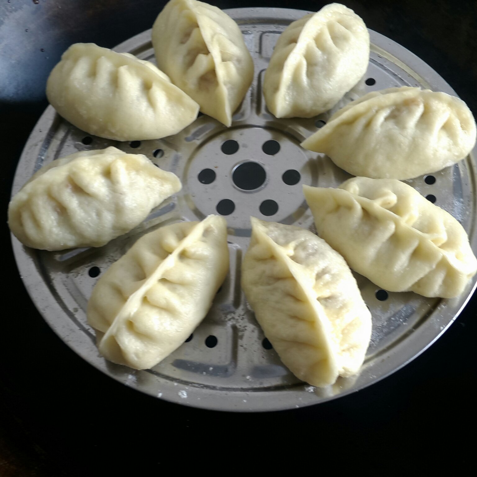 萝卜粉条麦穗包子Turnip & GlassNoodle Steamed Dumplings