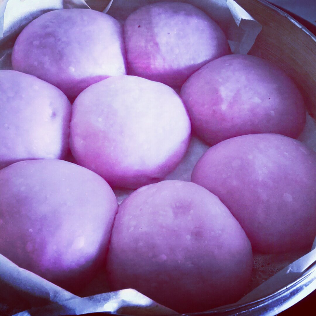 小二哥爱我做的紫薯馒头