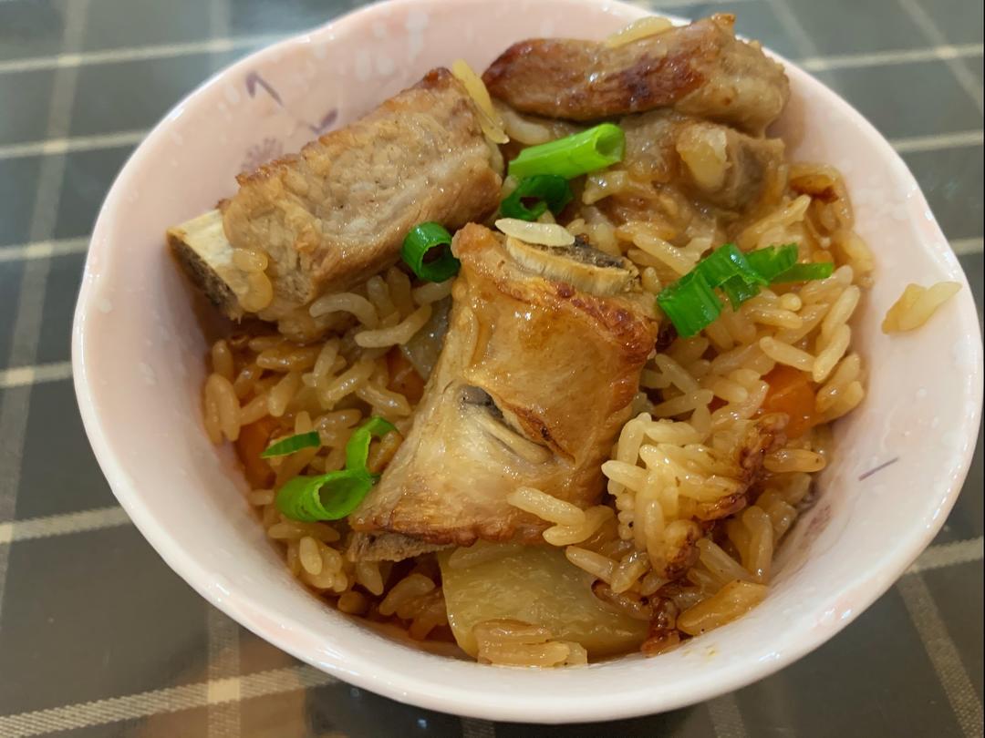 排骨焖饭的做法