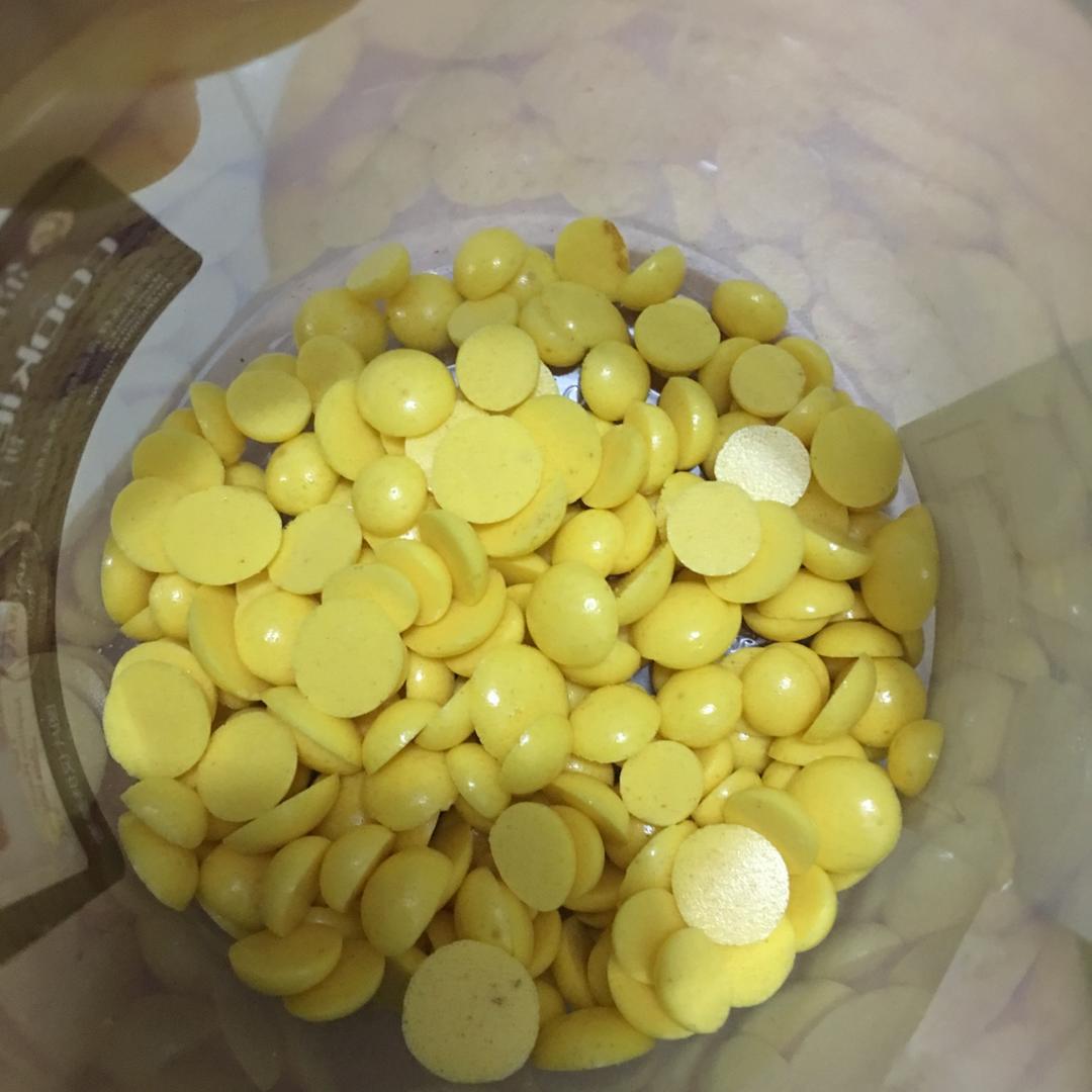 入口即化的无添加蛋黄溶豆