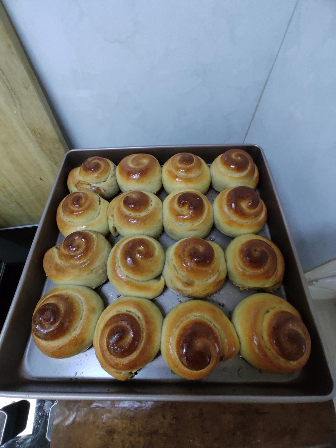 🍯蜂蜜脆底小面包🍞路边烘焙小铺的味道🏘