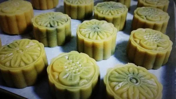 【终极版广式月饼配方】表皮油亮的秘诀！