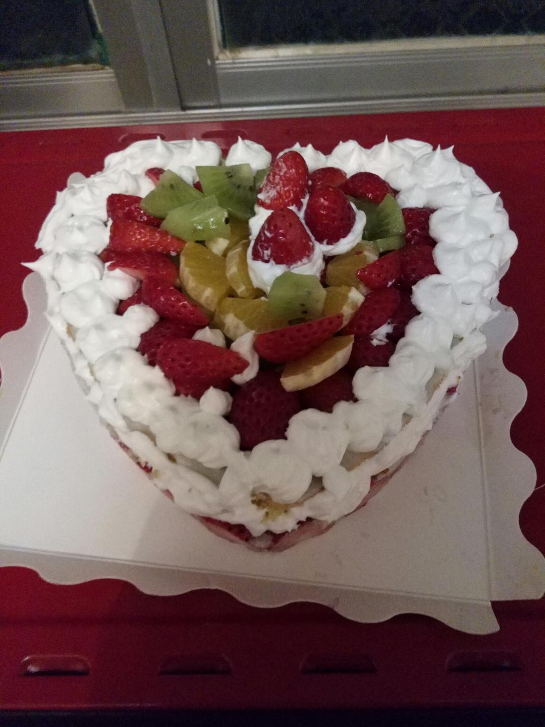 心形草莓慕斯蛋糕