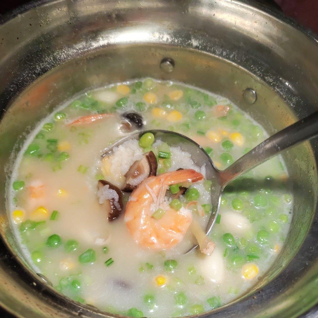 完爆大排档的潮汕砂锅虾粥！