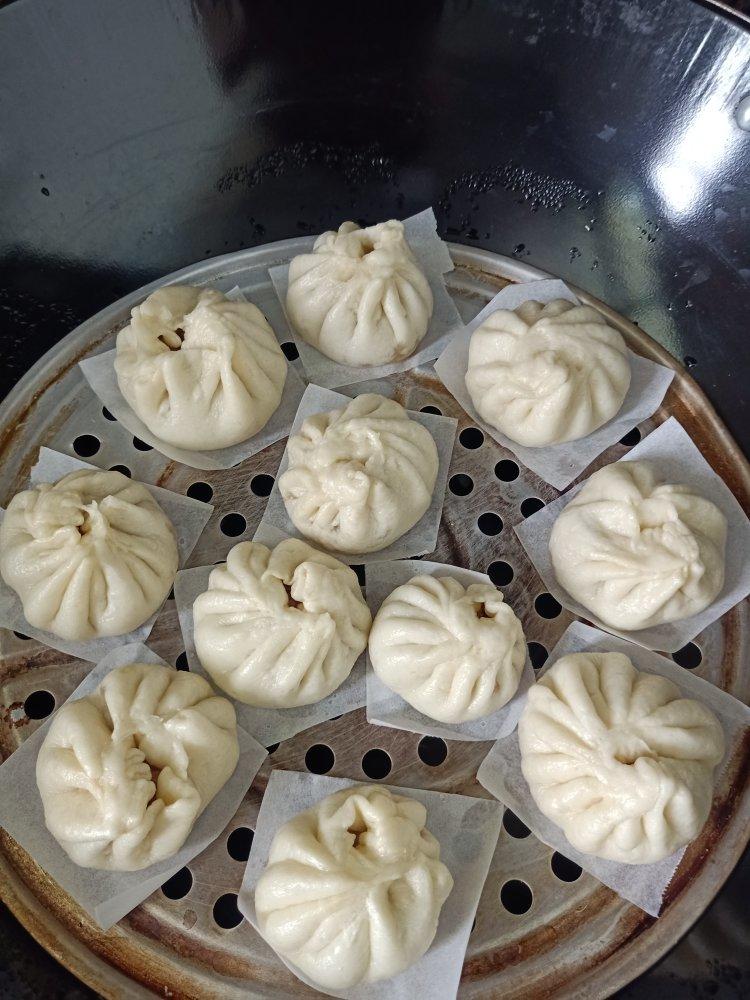 鲜肉包子