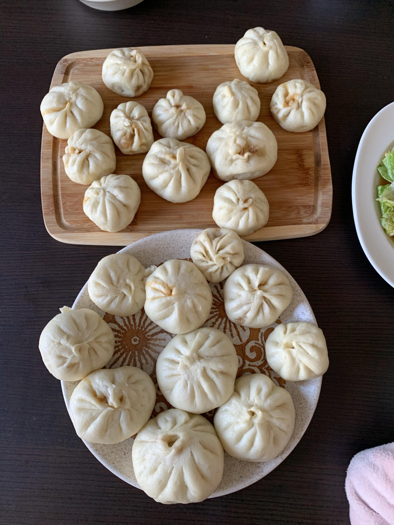 快手发面小笼包