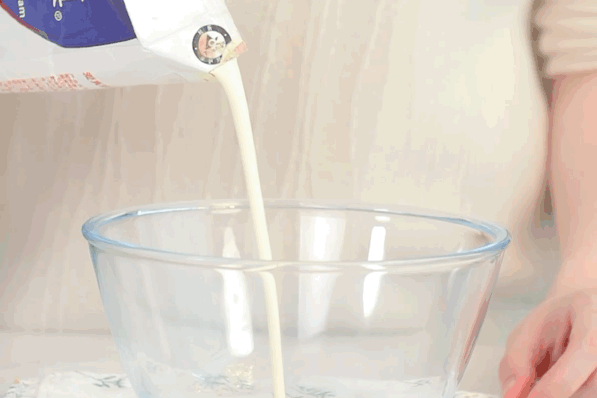 纯奶手撕吐司的做法 步骤1