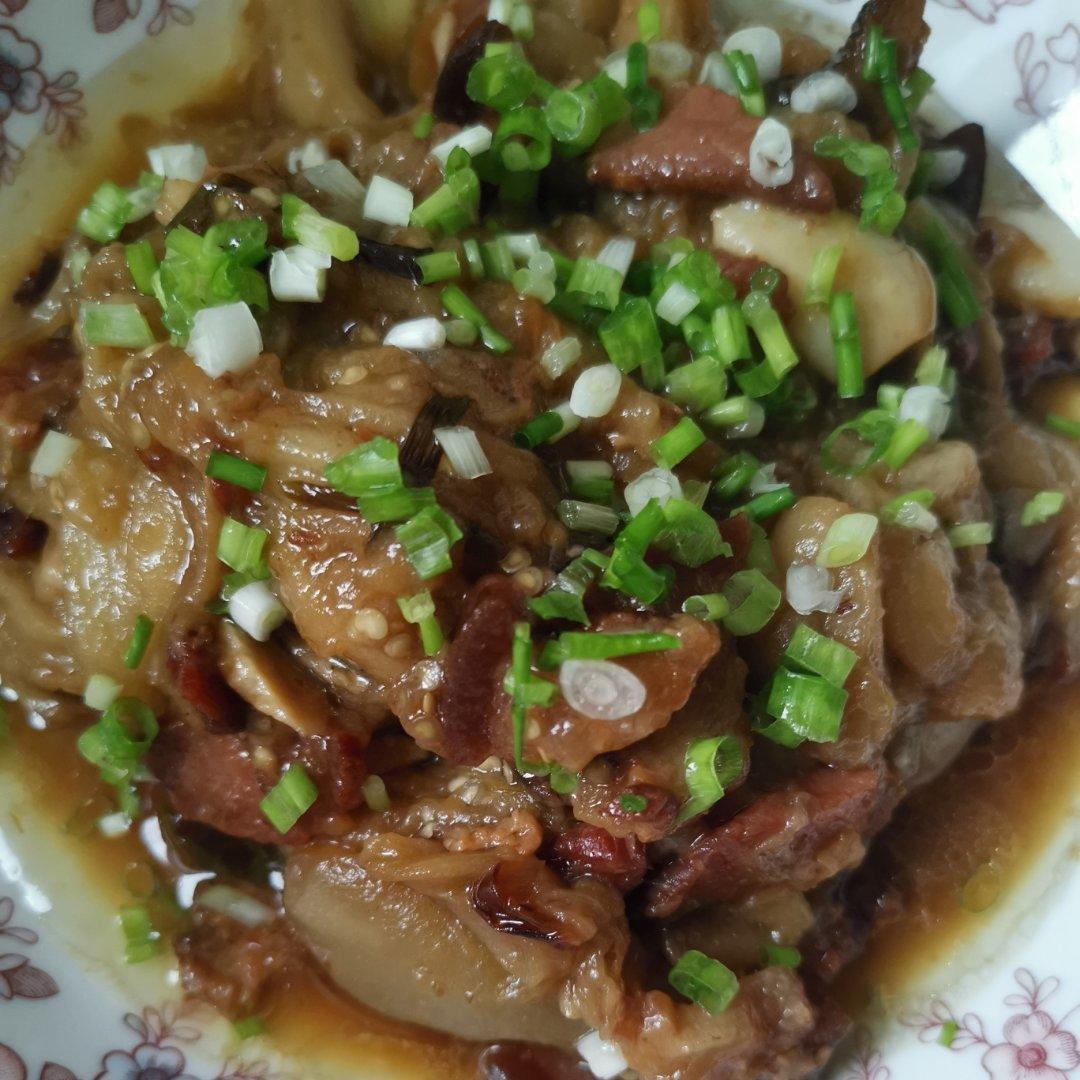 腊肉茄子煲