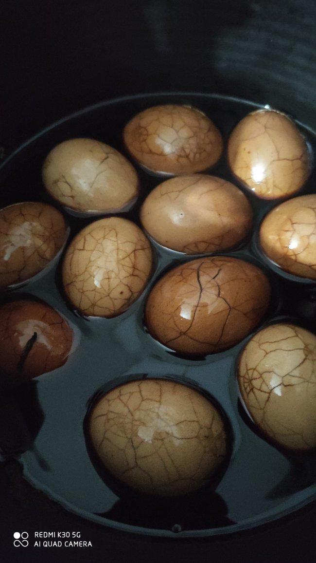 酸柠乐做的电饭煲煮五香茶叶蛋