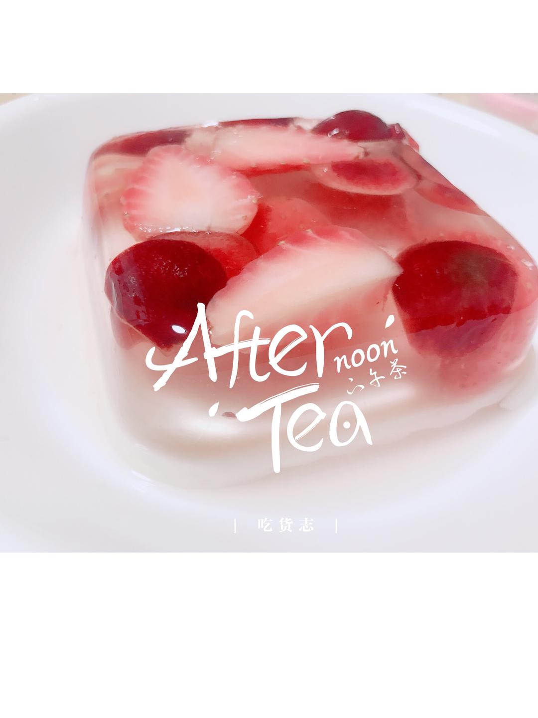 用料草莓10个细砂糖80克寒天粉12g牛奶110ml水500ml寒天草莓91奶冻