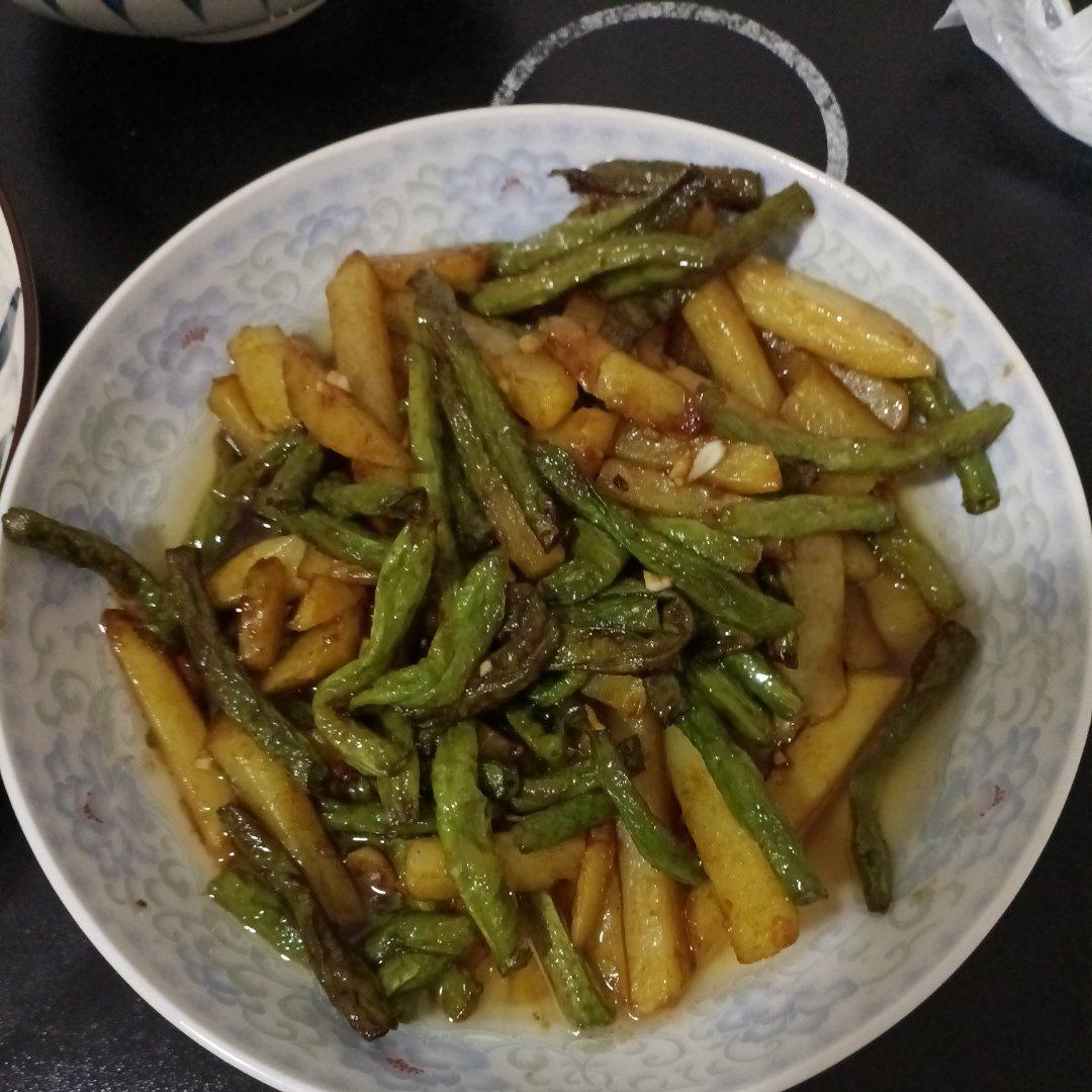 干煸豆角土豆