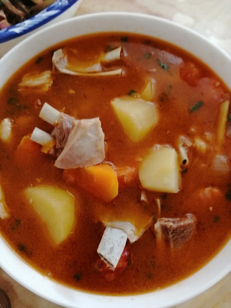 番茄土豆胡萝卜洋葱炖羔羊排-电高压锅版，超治愈的美味