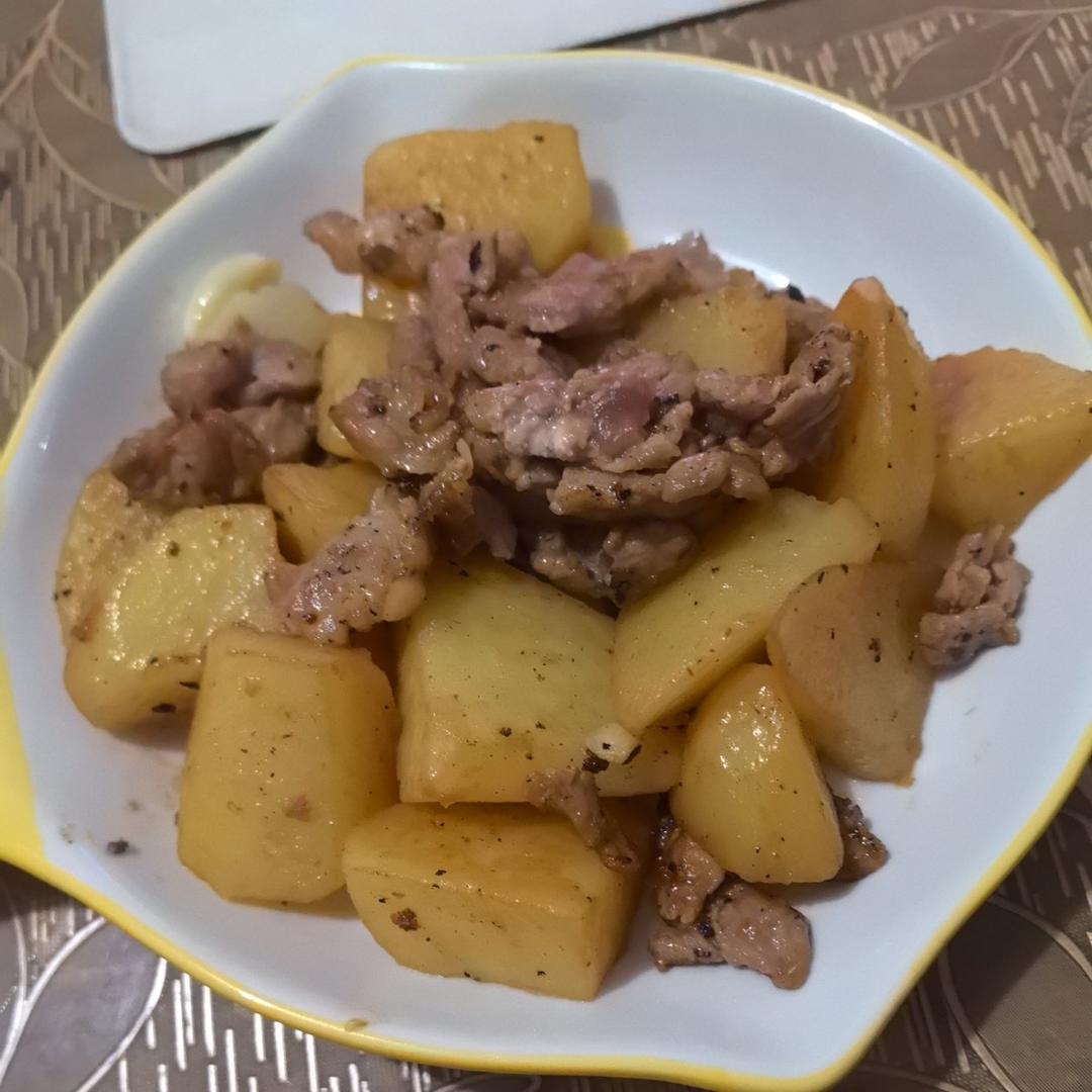 土豆炒肉