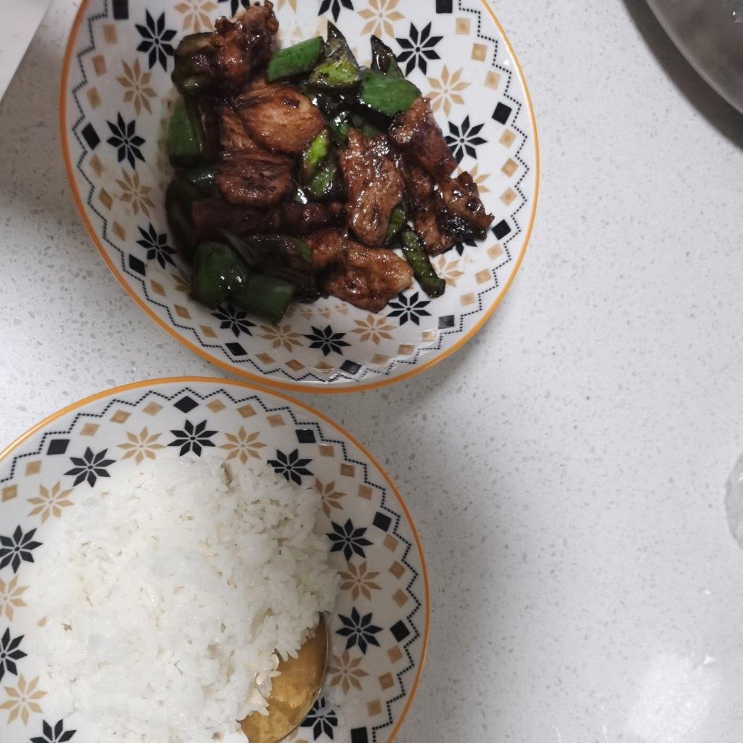 辣椒炒肉