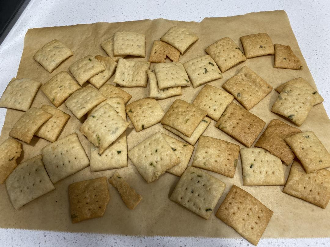 废弃酵种造起来-香葱苏打饼干
