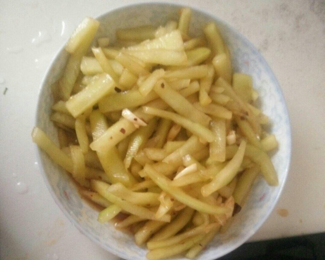 凉拌西瓜皮的做法