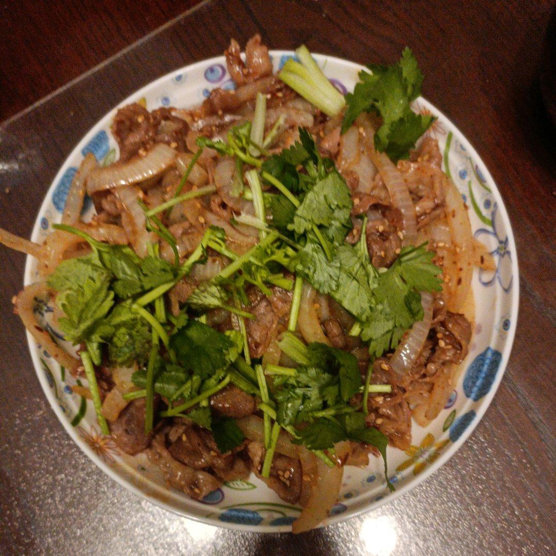 🔥浓浓烧烤味❗️㊙️快手葱爆孜然羊肉片