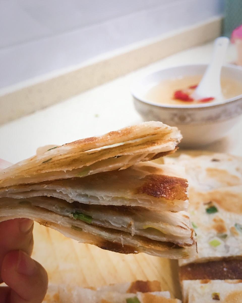 葱油饼（饺子皮版）