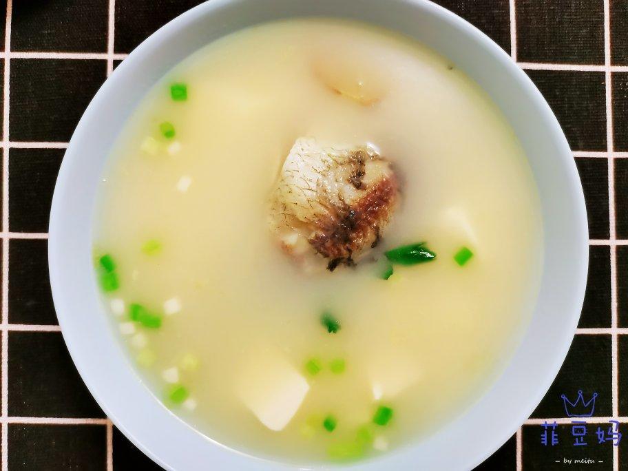 鲫鱼豆腐汤