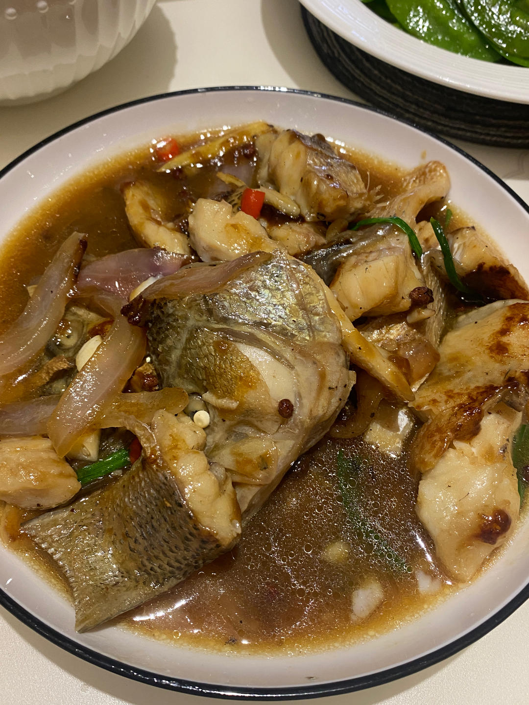 葱香焗鲈鱼