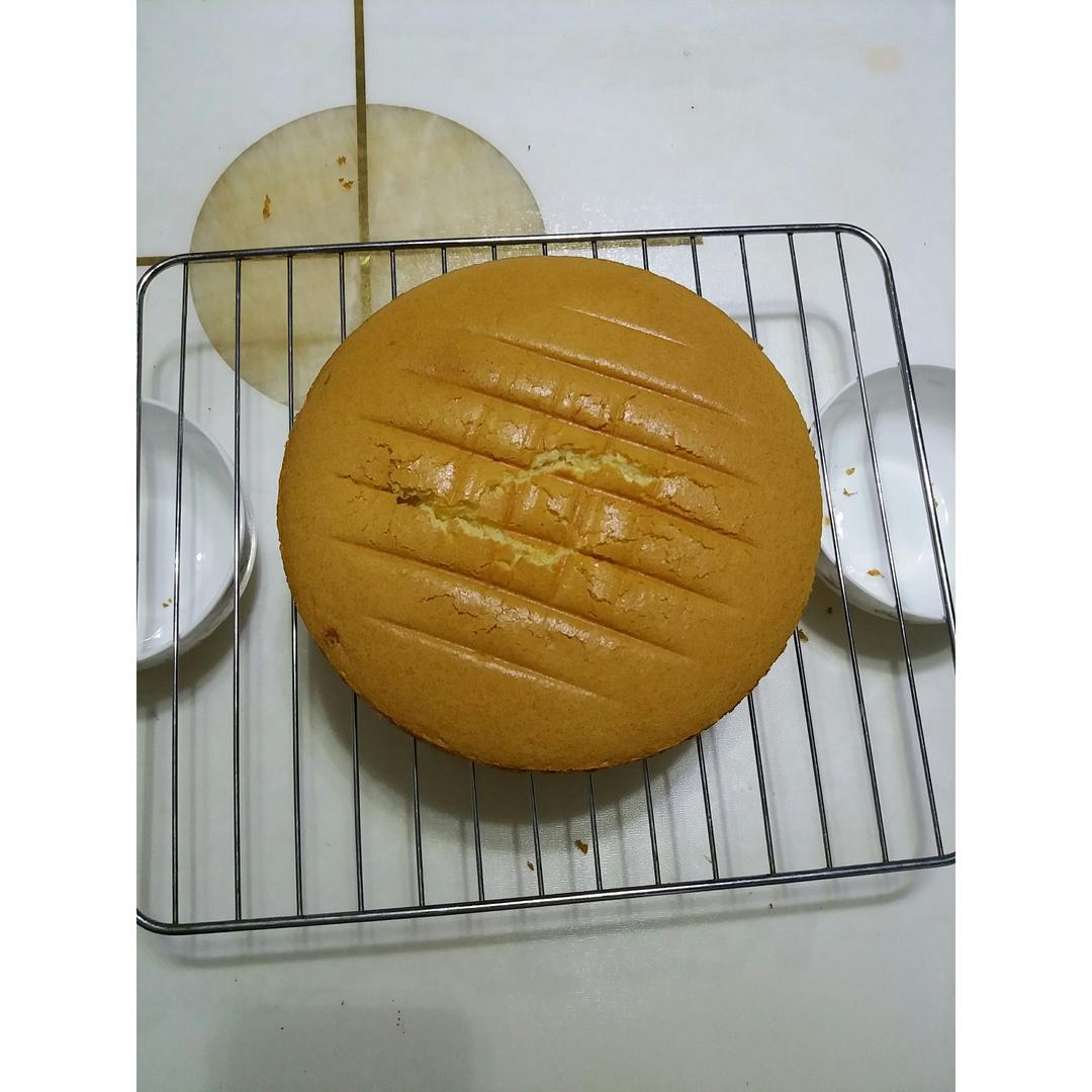 八寸戚风蛋糕