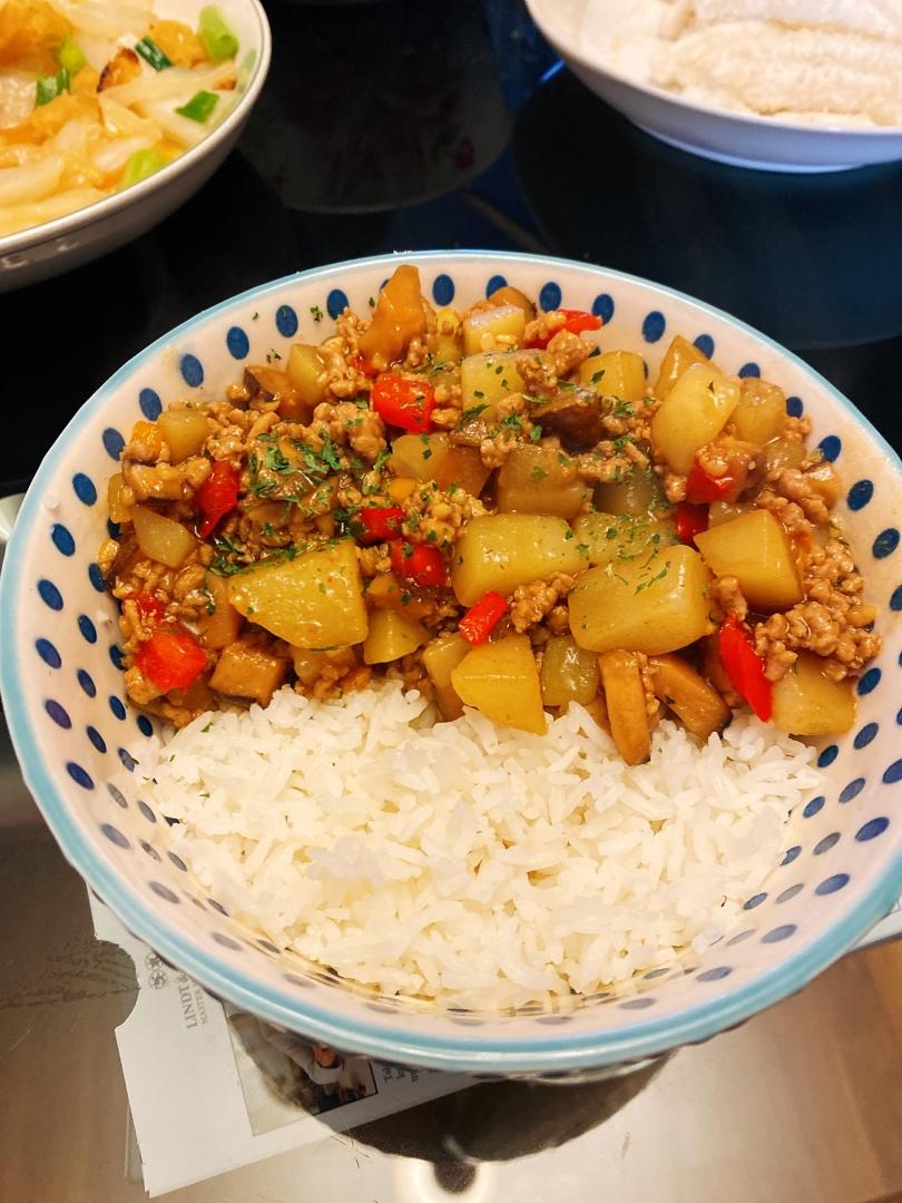 ㊙️香菇土豆肉沫拌饭❗️比外卖还好吃