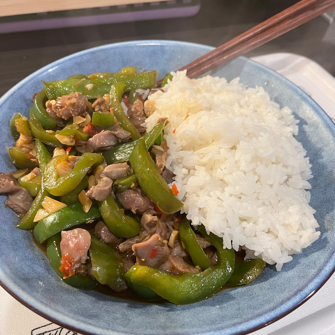 爆炒鸡胗