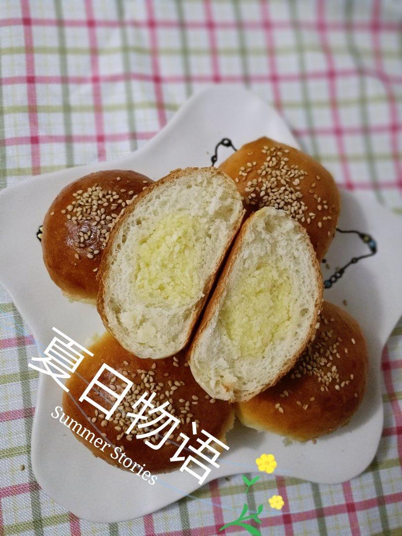 柔软看得见─超软香甜椰蓉小面包