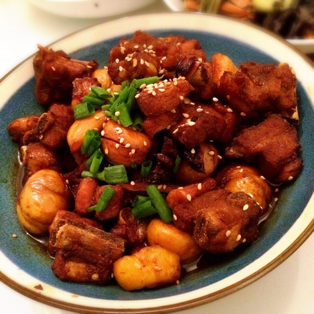 板栗焖排骨