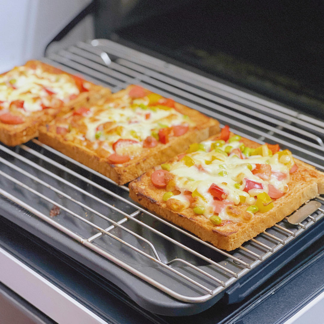 超好吃面包披萨🍕