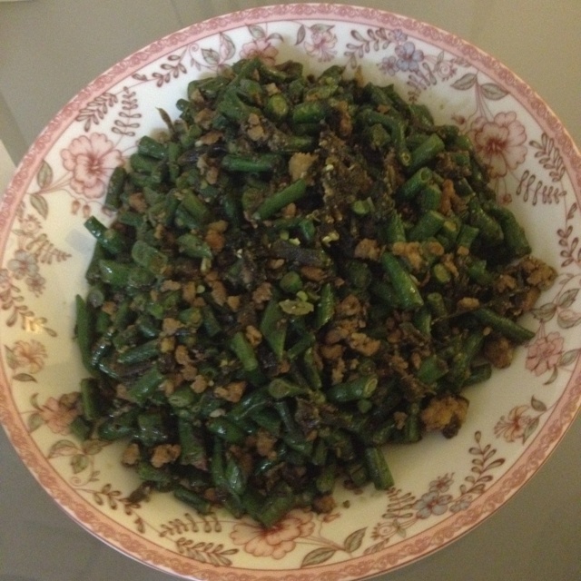榄菜肉末四季豆